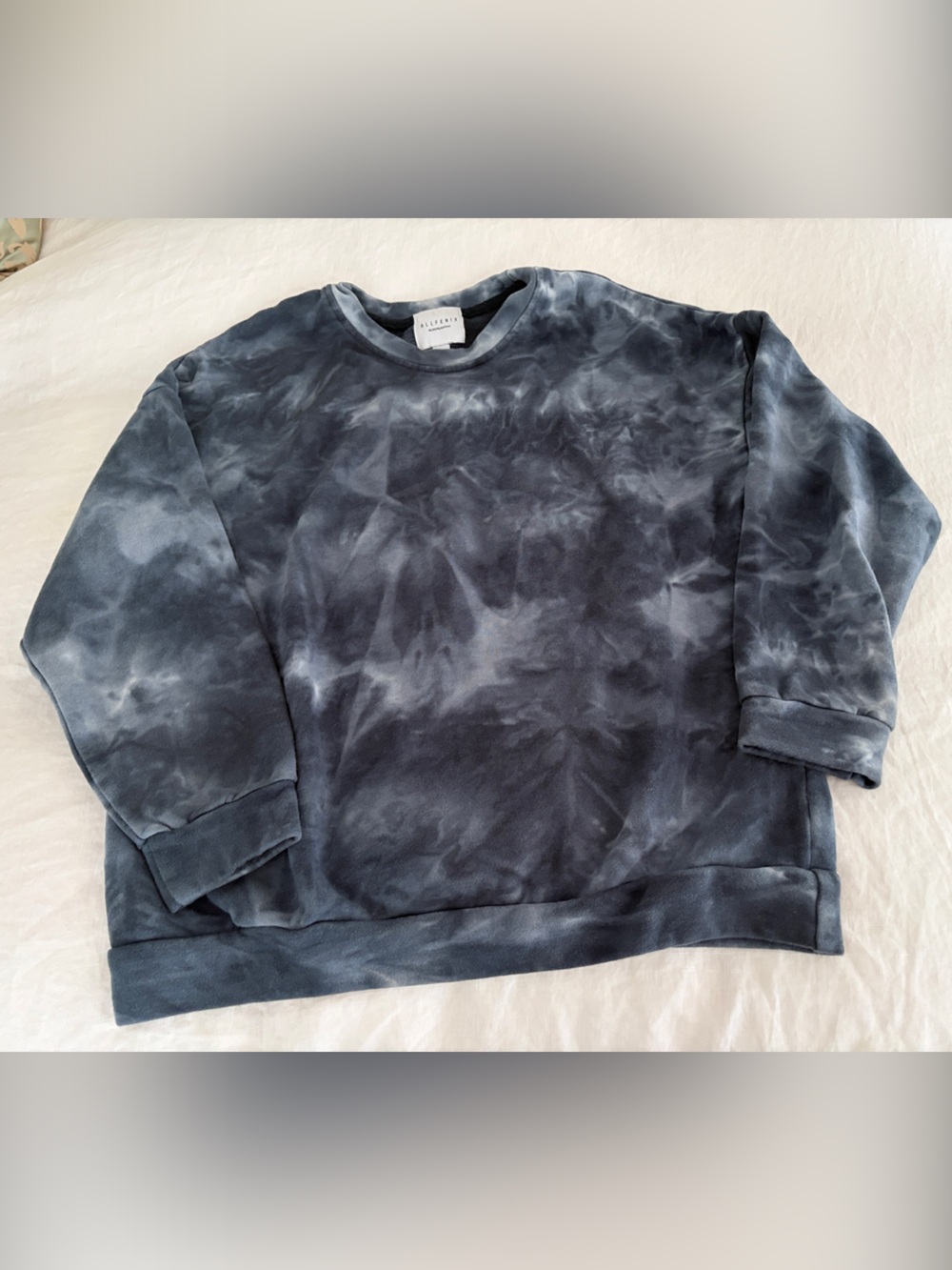 ALLFENIX navy  Tie-Dye Crewneck Sweatshirt - size M